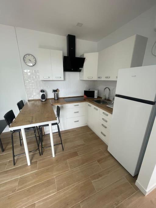 Apartamento D&L Costa Del Silencio Exteriör bild